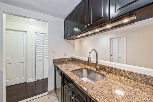 141-16 84th Drive 3B, Briarwood, NY 11435