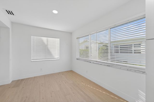 2095 SW 14 Avenue SW, Boynton Beach, FL 33426