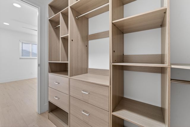 2095 SW 14 Avenue SW, Boynton Beach, FL 33426