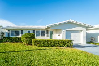 2095 SW 14 Avenue SW, Boynton Beach, FL 33426