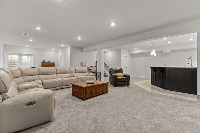 521 Cambridge Court, Pine Twp, PA 15090