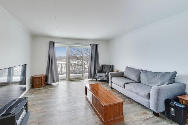 2900 MAPLE Avenue 22C, Downers Grove, IL 60515