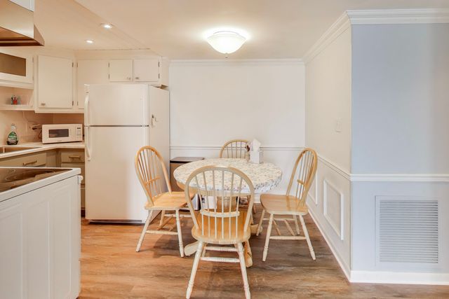 2900 MAPLE Avenue 22C, Downers Grove, IL 60515