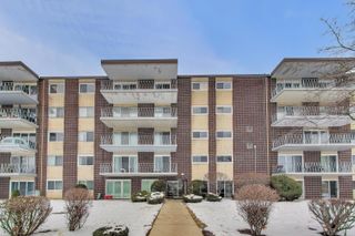 2900 MAPLE Avenue 22C, Downers Grove, IL 60515