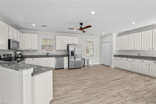 5043 Bay CIR, Suffolk, VA 23435