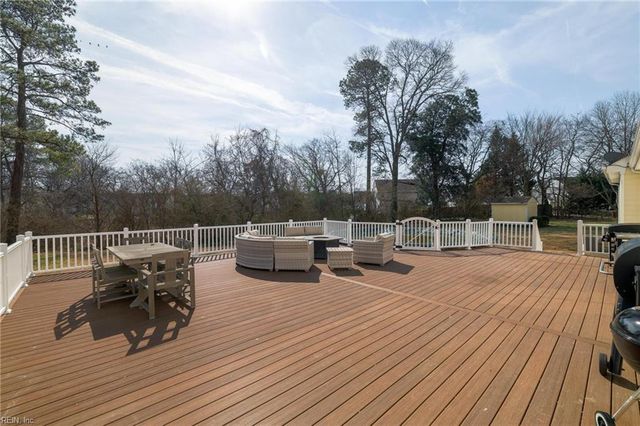 5043 Bay CIR, Suffolk, VA 23435