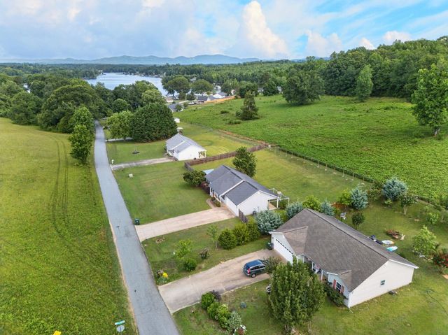 112 Marlowe Lane, Lyman, SC 29365