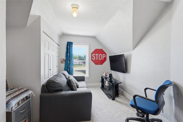31168 Ashworth Road, Waukee, IA 50263