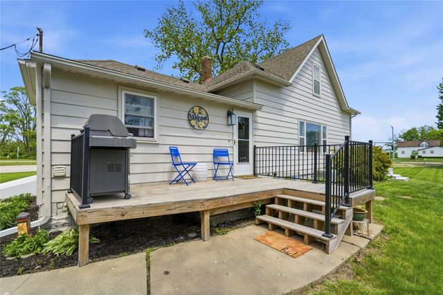 31168 Ashworth Road, Waukee, IA 50263