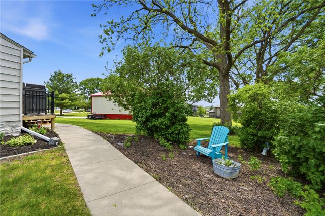 31168 Ashworth Road, Waukee, IA 50263
