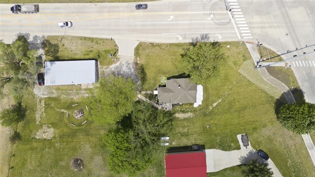 31168 Ashworth Road, Waukee, IA 50263