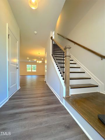 728 Denburn Place, Raleigh, NC 27603