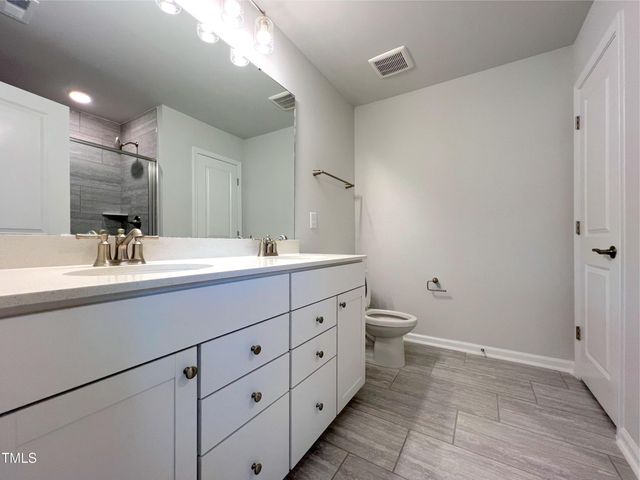 728 Denburn Place, Raleigh, NC 27603