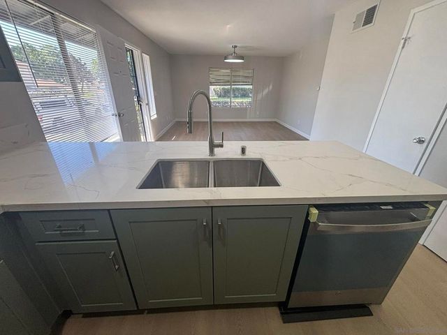 13942 Via Rimini, San Diego, CA 92129