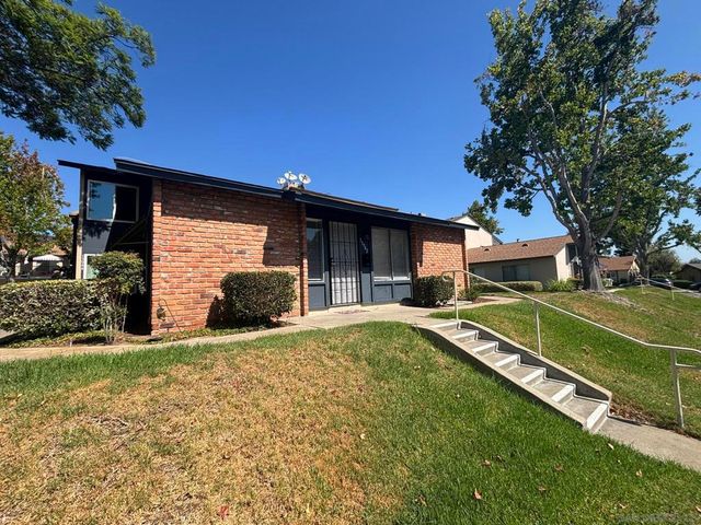 13942 Via Rimini, San Diego, CA 92129