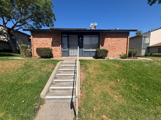 13942 Via Rimini, San Diego, CA 92129