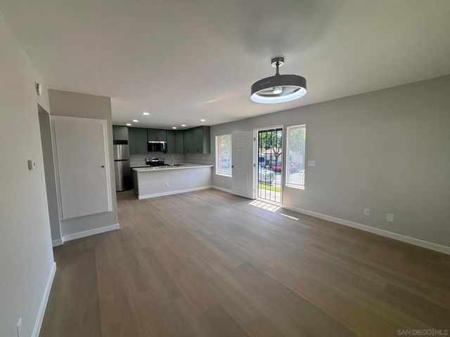 13942 Via Rimini, San Diego, CA 92129