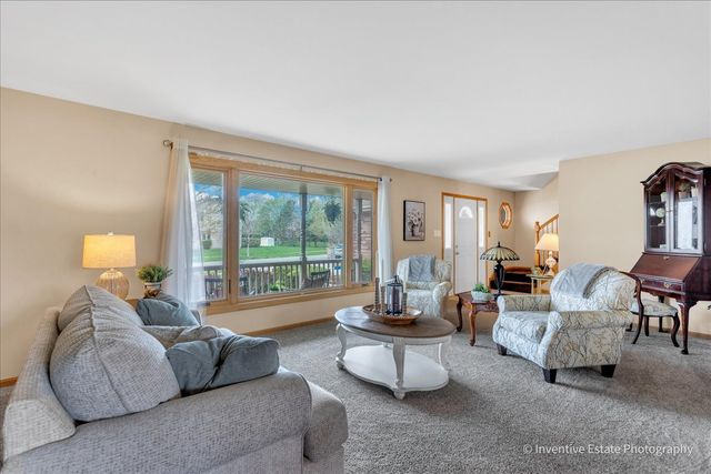 18749 Jacob Drive, Mokena, IL 60448