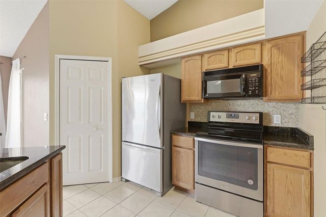 4696 SUSSEX TERRACE 202, Orlando, FL 32811