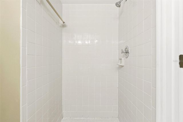4696 SUSSEX TERRACE 202, Orlando, FL 32811