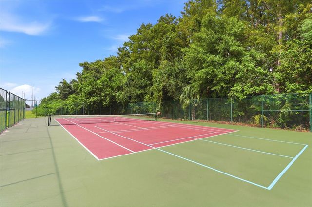 4696 SUSSEX TERRACE 202, Orlando, FL 32811