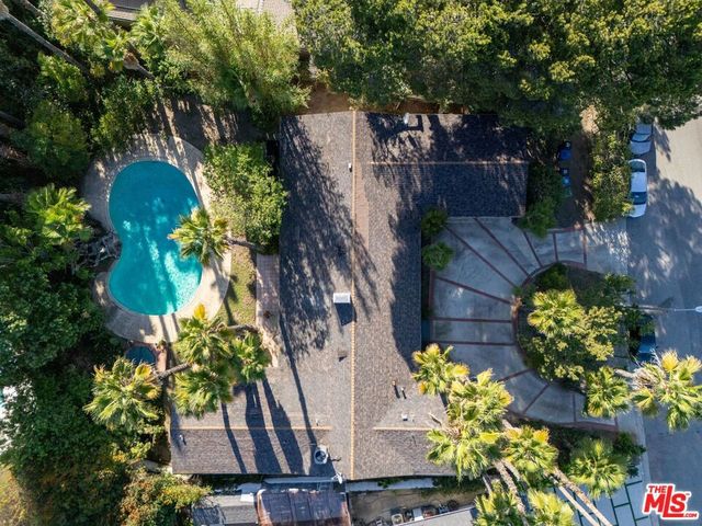 8364 Mulholland Drive, Los Angeles, CA 90046