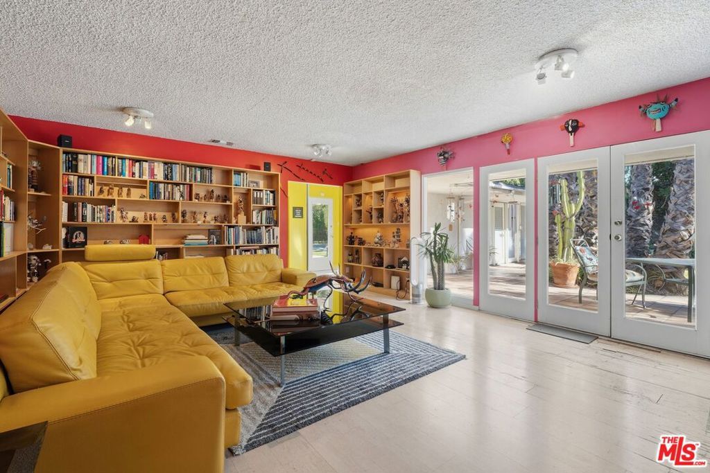 8364 Mulholland Drive, Los Angeles, CA 90046 — photo 3
