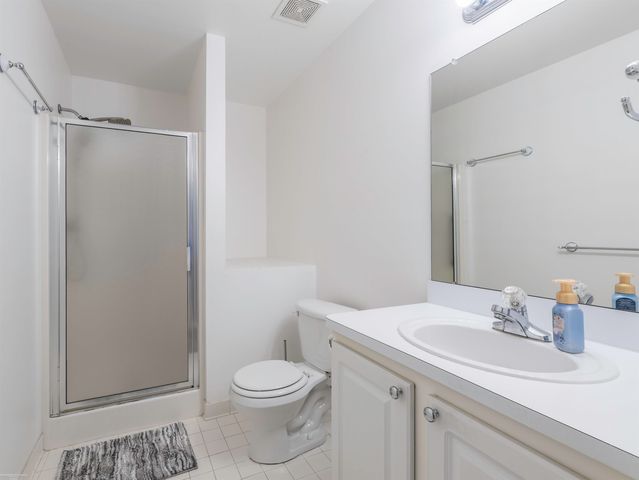 55074 Westchester Drive, Shelby Twp, MI 48316