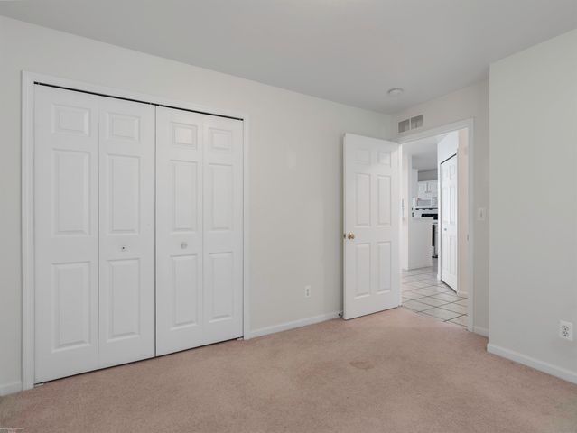 55074 Westchester Drive, Shelby Twp, MI 48316