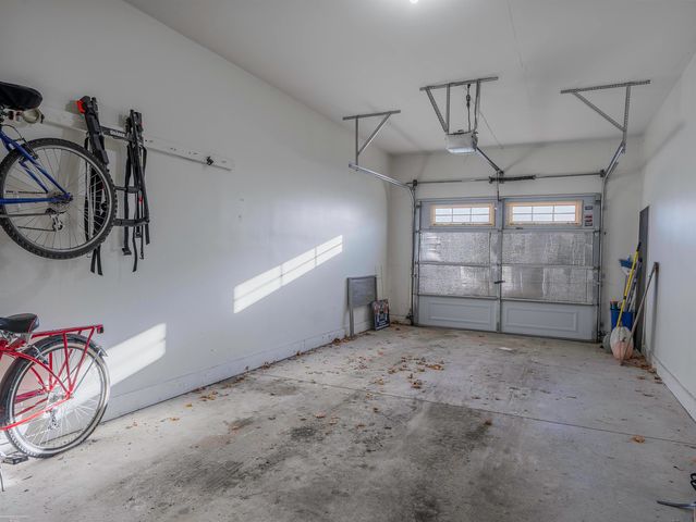 55074 Westchester Drive, Shelby Twp, MI 48316