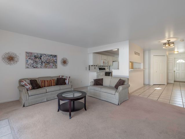 55074 Westchester Drive, Shelby Twp, MI 48316