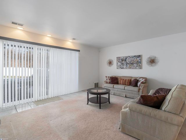 55074 Westchester Drive, Shelby Twp, MI 48316