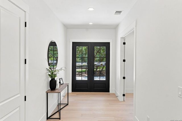 9923 SAXET DR, Boerne, TX 78006