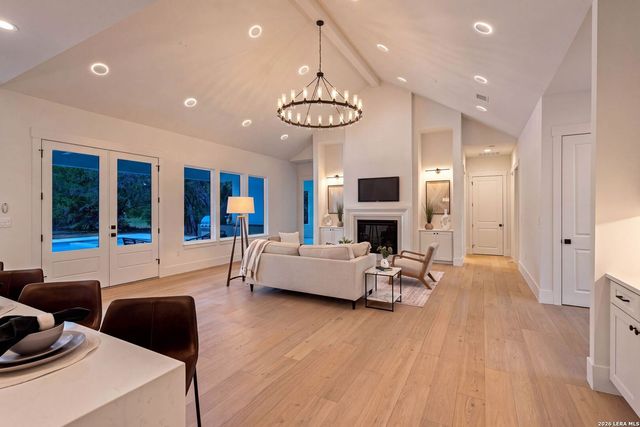 9923 SAXET DR, Boerne, TX 78006