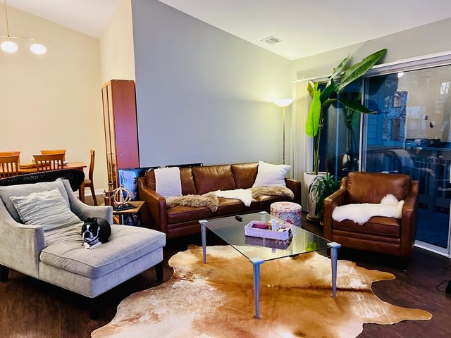 1389 E Evergreen Drive 8, Palatine, IL 60074