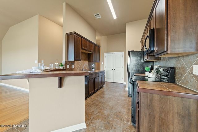 106 Broland Drive, Duson, LA 70529