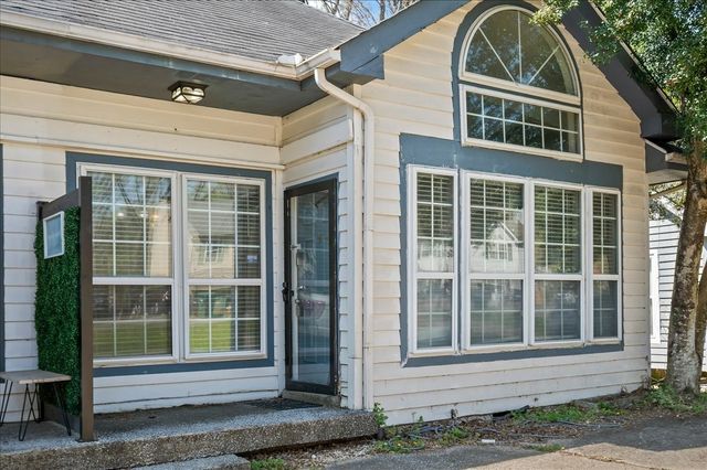 1119 Waggoner Ct, W, Nashville, TN 37214
