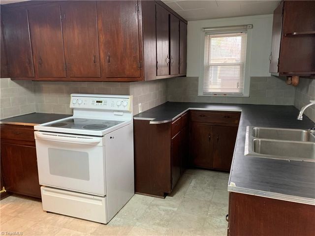 1232 2nd Street, Eden, NC 27288