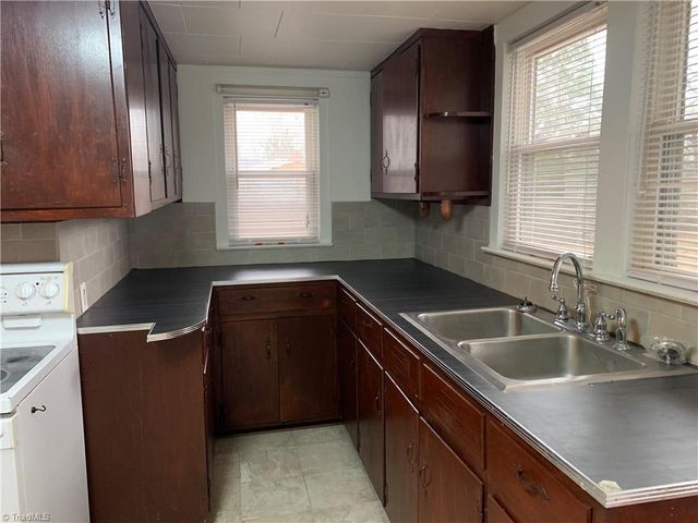 1232 2nd Street, Eden, NC 27288