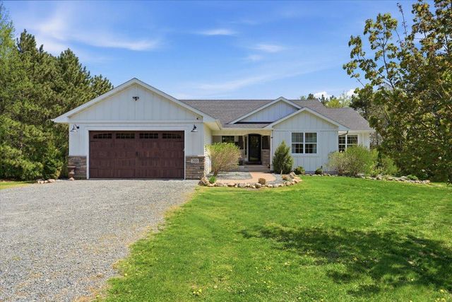 709 N Bay Road, Somerset, WI 54025