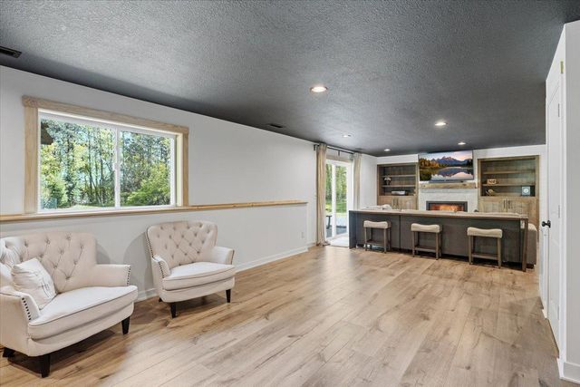 709 N Bay Road, Somerset, WI 54025