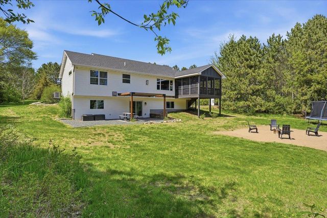 709 N Bay Road, Somerset, WI 54025