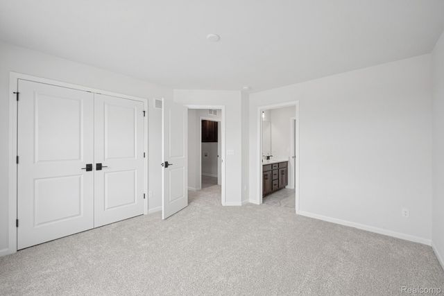 12220 Romeo Lane, Washington Township, MI 48094