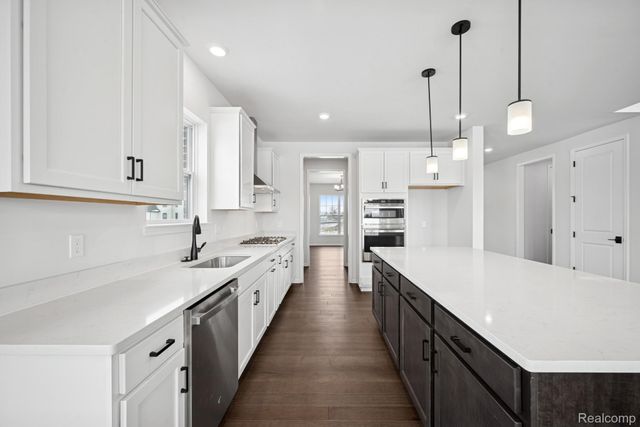 12220 Romeo Lane, Washington Township, MI 48094