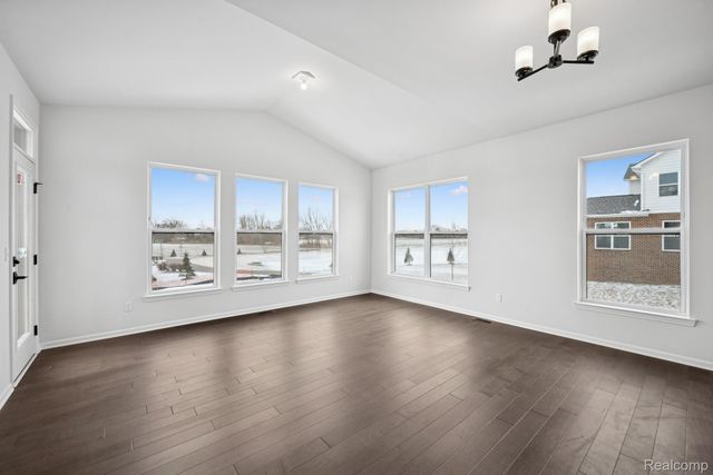 12220 Romeo Lane, Washington Township, MI 48094