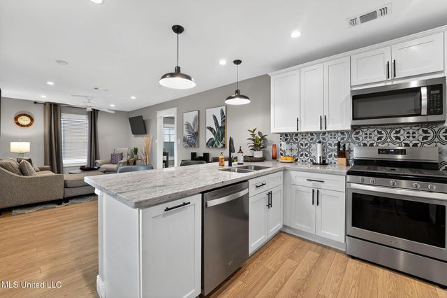 2208 22nd Avenue, Gulfport, MS 39501