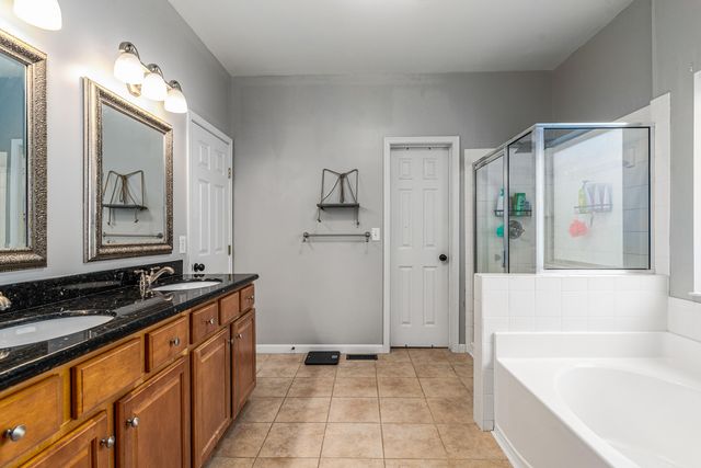 1111 Bayswater Drive, Union, KY 41091
