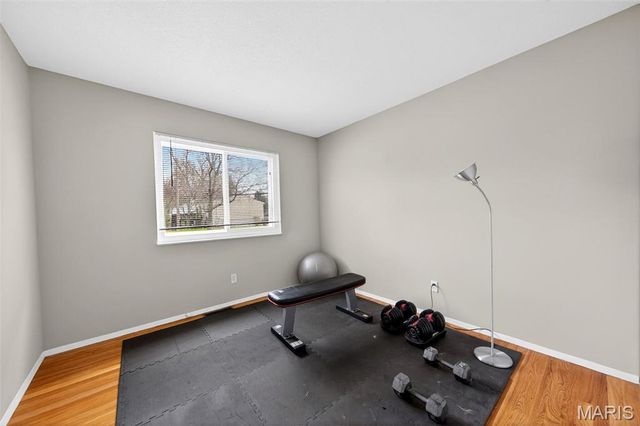 3051 Charmbrook Lane, Maryland Heights, MO 63043