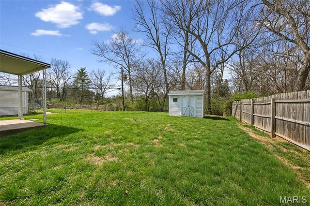 3051 Charmbrook Lane, Maryland Heights, MO 63043