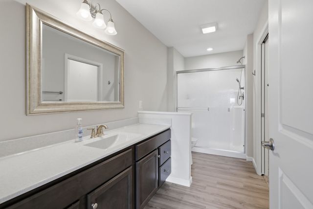 2446 Pheasant Creek Circle, Davenport, IA 52807